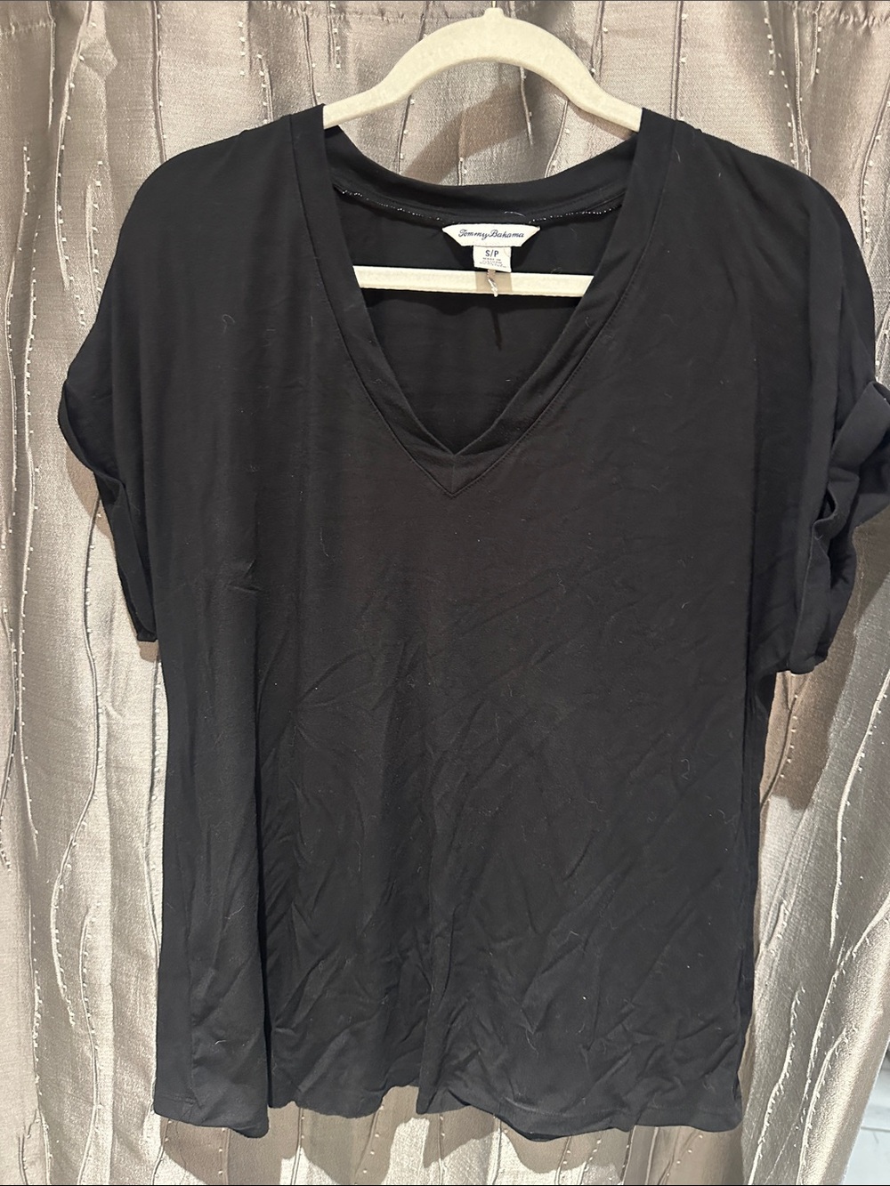 Tommy Bahama Black V-Neck Short Sleeve Tee